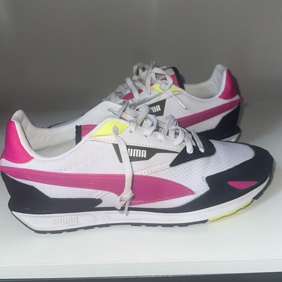 Puma Shoes - Picture 1 of 5